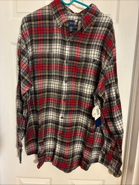 Basic Editions Red Black and White Plaid Button-Down Shirt